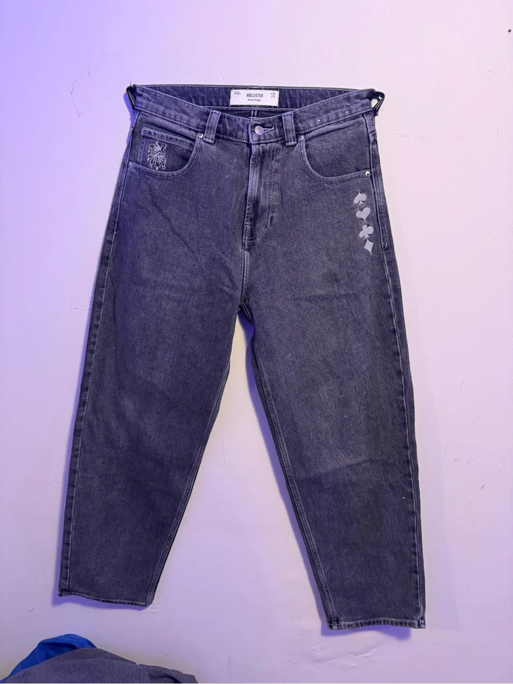 Hollister Men's Charcoal Baggy Taper Jeans